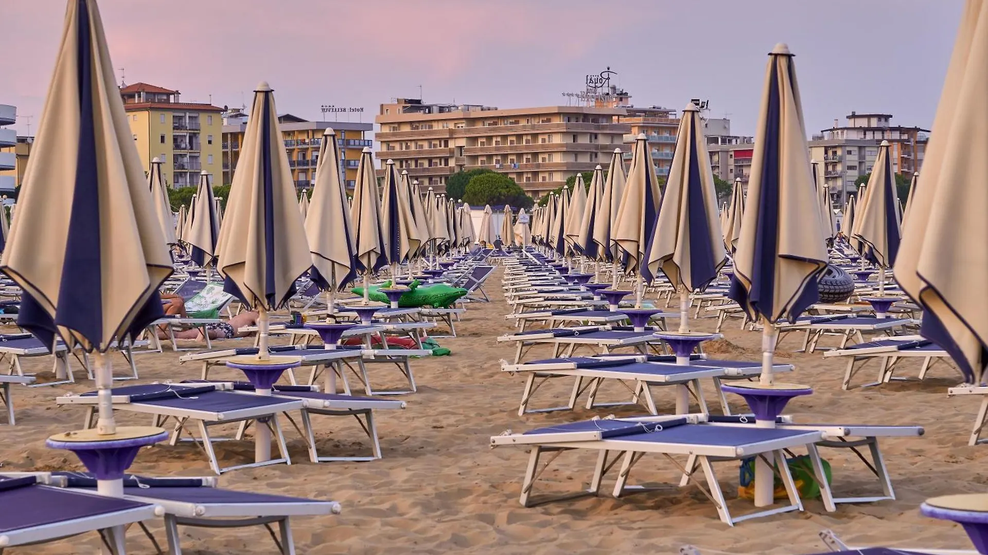 Nice Flat In A Great Location - Beahost Bibione Apartment